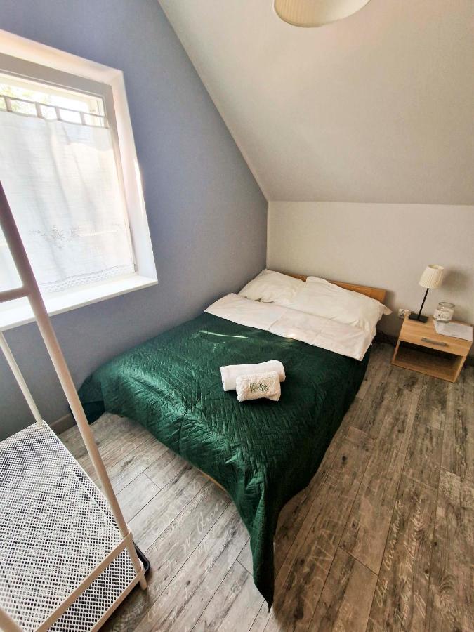 Zielona Przystan Hotel Manasterz Bagian luar foto