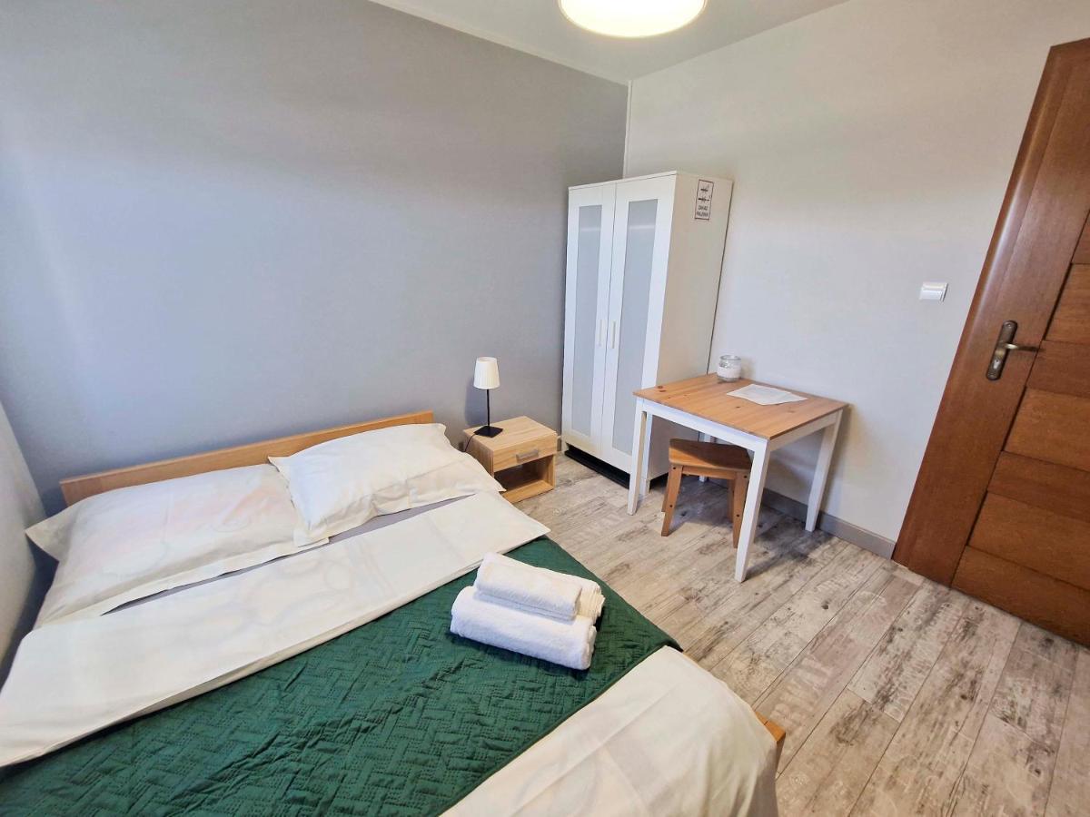Zielona Przystan Hotel Manasterz Bagian luar foto