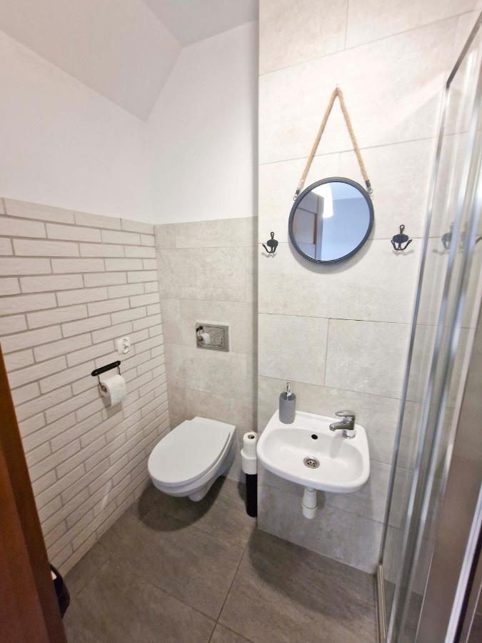 Zielona Przystan Hotel Manasterz Bagian luar foto