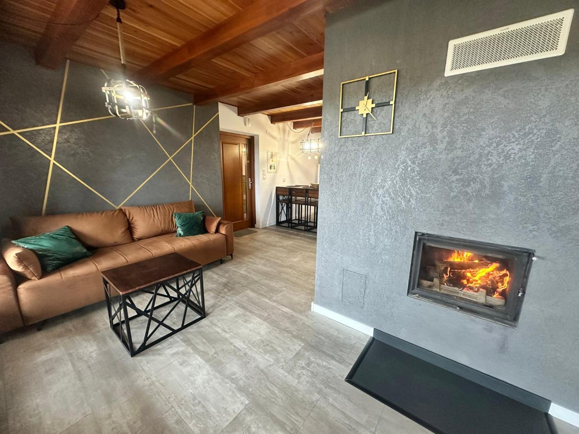 Zielona Przystan Hotel Manasterz Bagian luar foto
