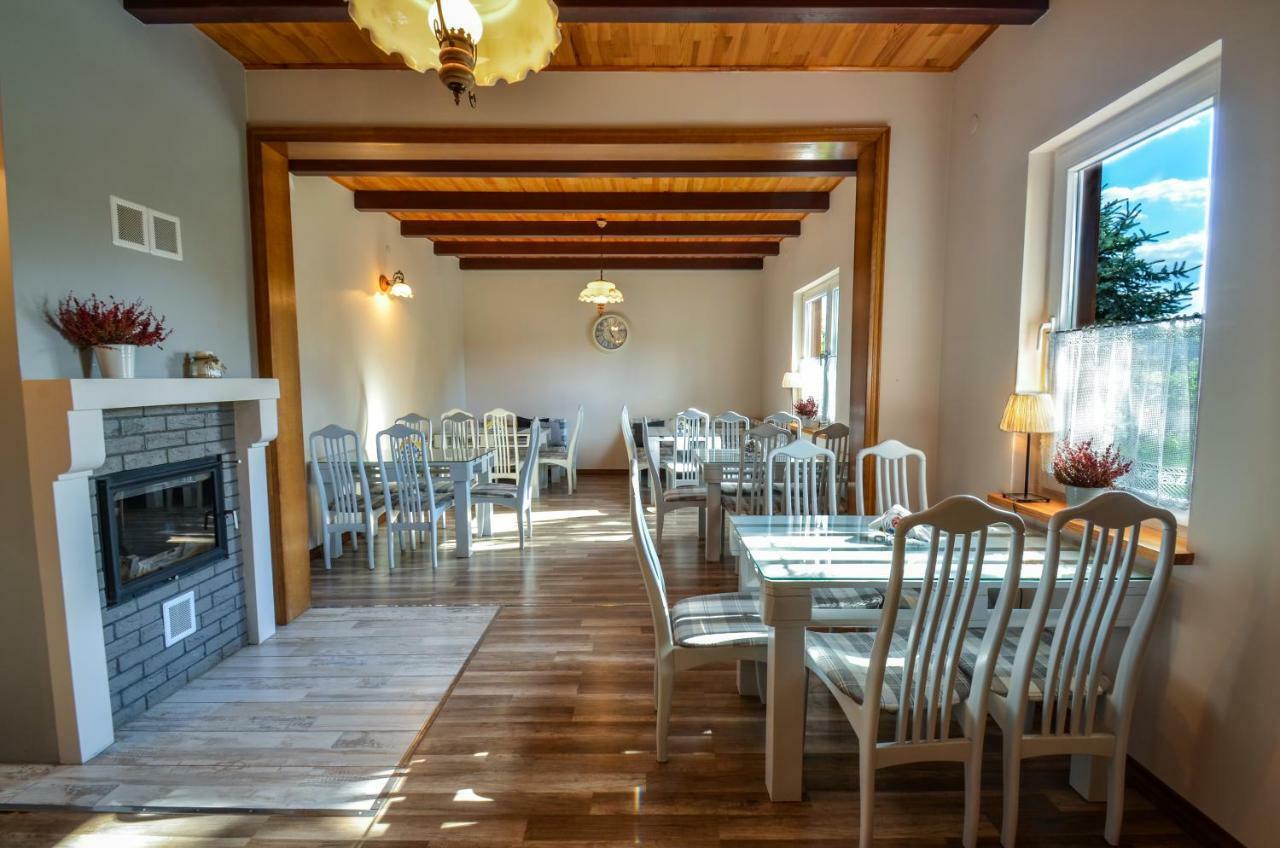 Zielona Przystan Hotel Manasterz Bagian luar foto