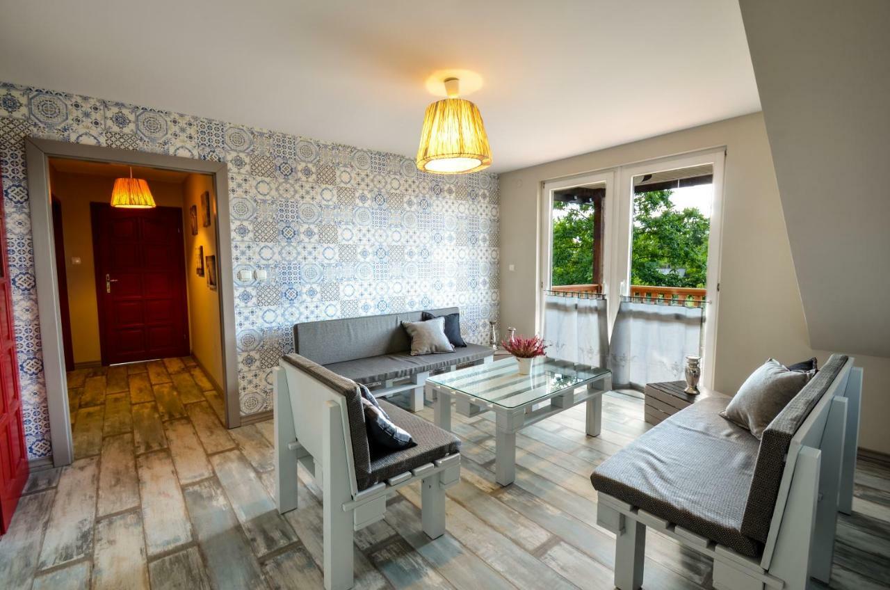 Zielona Przystan Hotel Manasterz Bagian luar foto