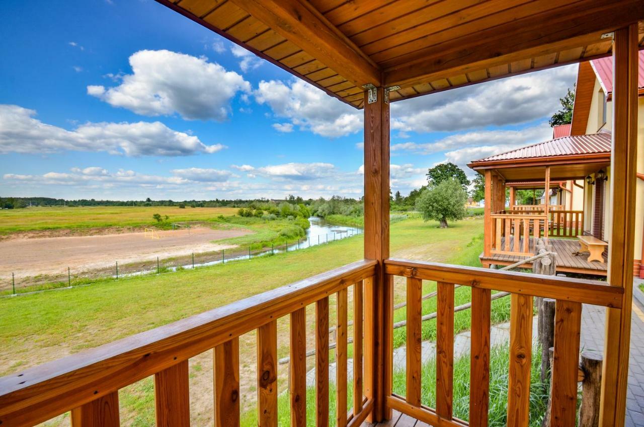 Zielona Przystan Hotel Manasterz Bagian luar foto