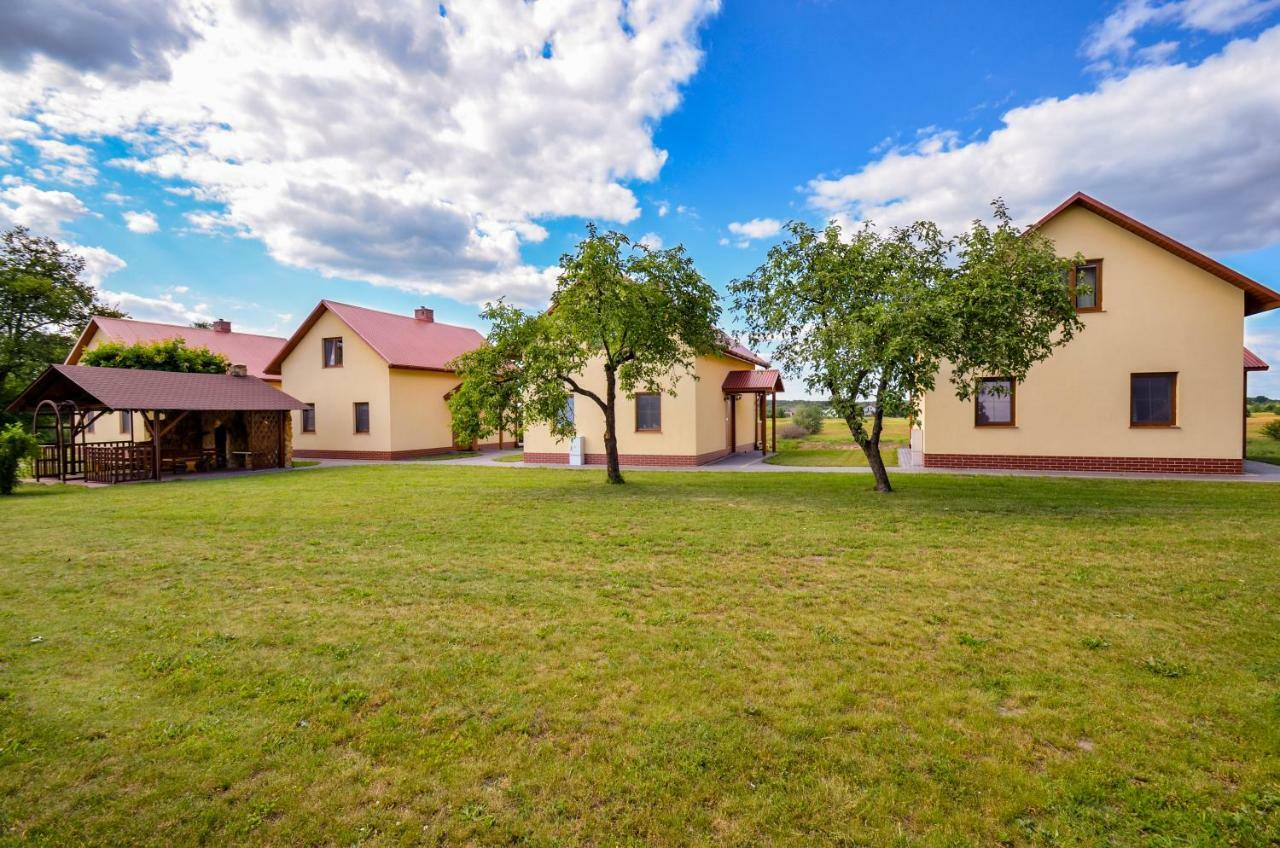 Zielona Przystan Hotel Manasterz Bagian luar foto